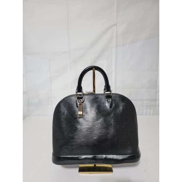 Authentic Louis Vuitton Epi Alma PM Bag Black - Picture 13 of 15